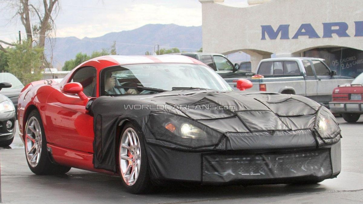 2013 Dodge/SRT Viper (egzemplarz testowy)