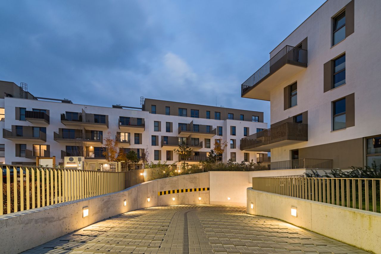 Kredyty tylko dla bogaczy? Banki są hiperostrożne w pożyczaniu