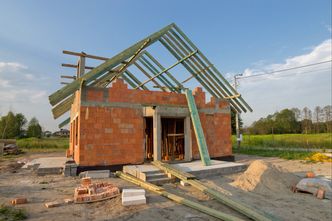 Budowa domu przy szkole. Szykuje się rewolucja