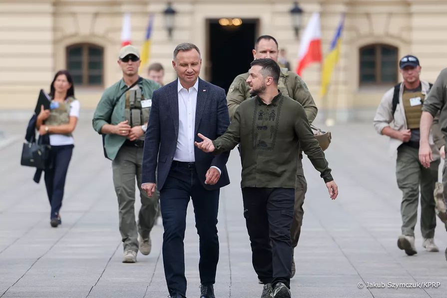 Andrzej Duda podczas spotkania z Wołodymyrem Zełenskim w Kijowie