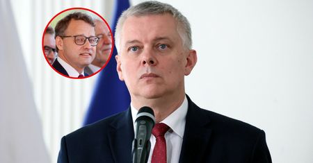 Romanowski na wolności, Siemoniak o prokuraturze. "Tak na to trzeba patrzeć"