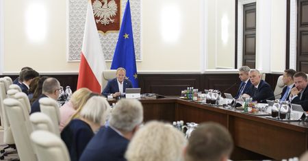 Wyciekły dane z raportu, który poznał Tusk i rząd ws. Rosji