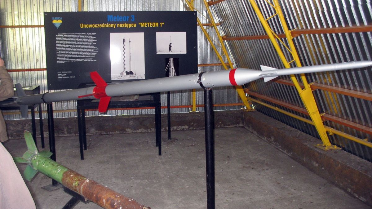 Rekonstrukcja rakiety Meteor-3