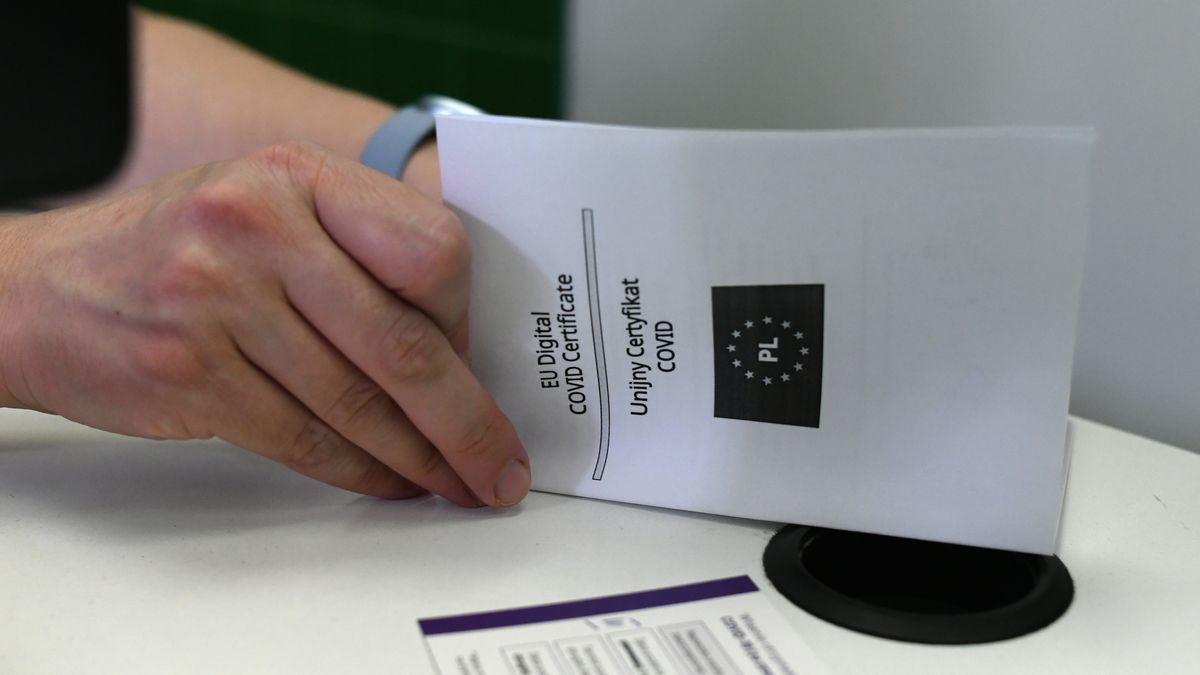 Trzecia dawka szczepienia na COVID-19 nie była dotychczas odnotowywana w certyfikacie. 