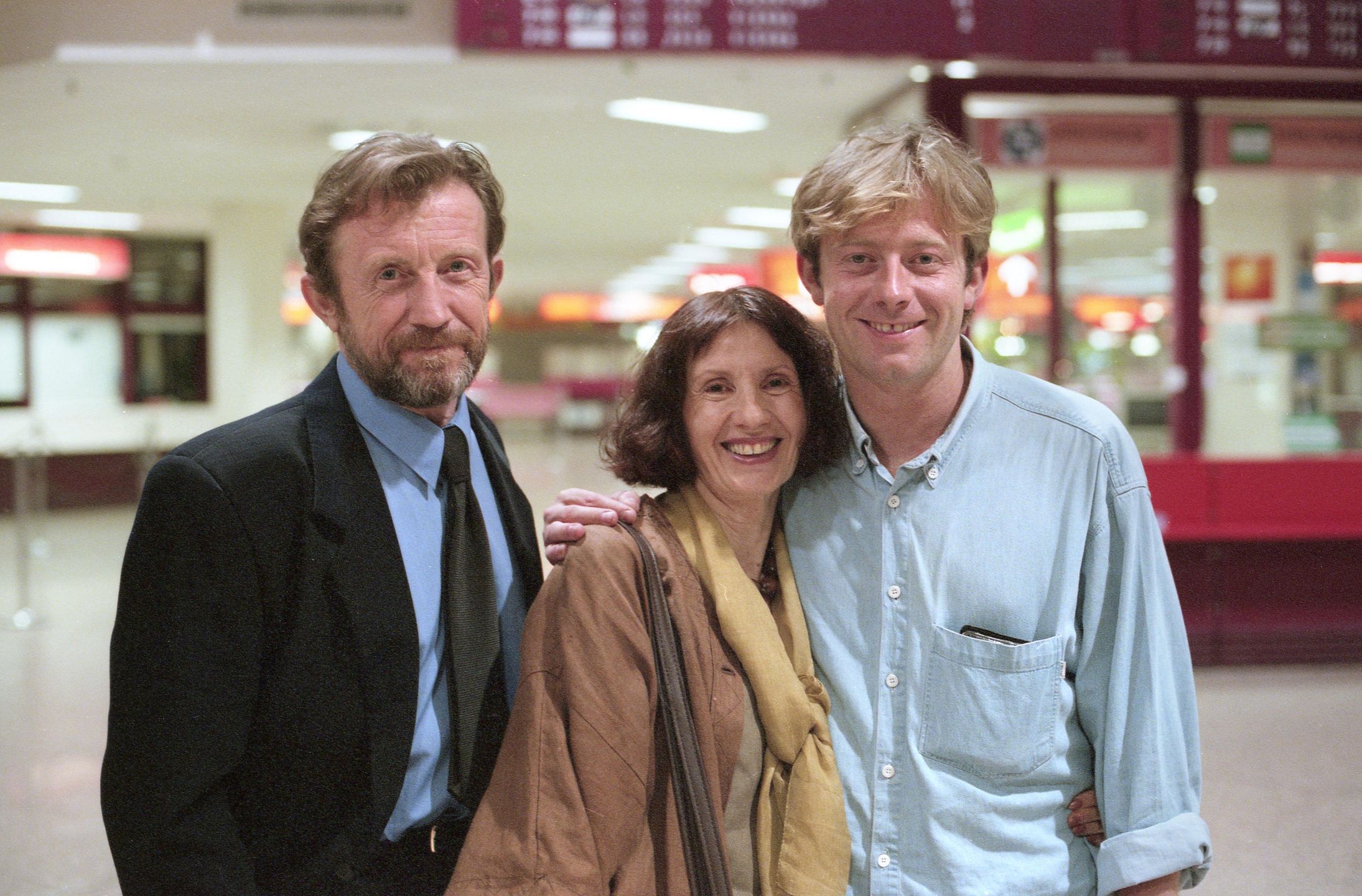 Edward Linde-Lubaszenko, Asja Łamtiugina i Olaf Lubaszenko