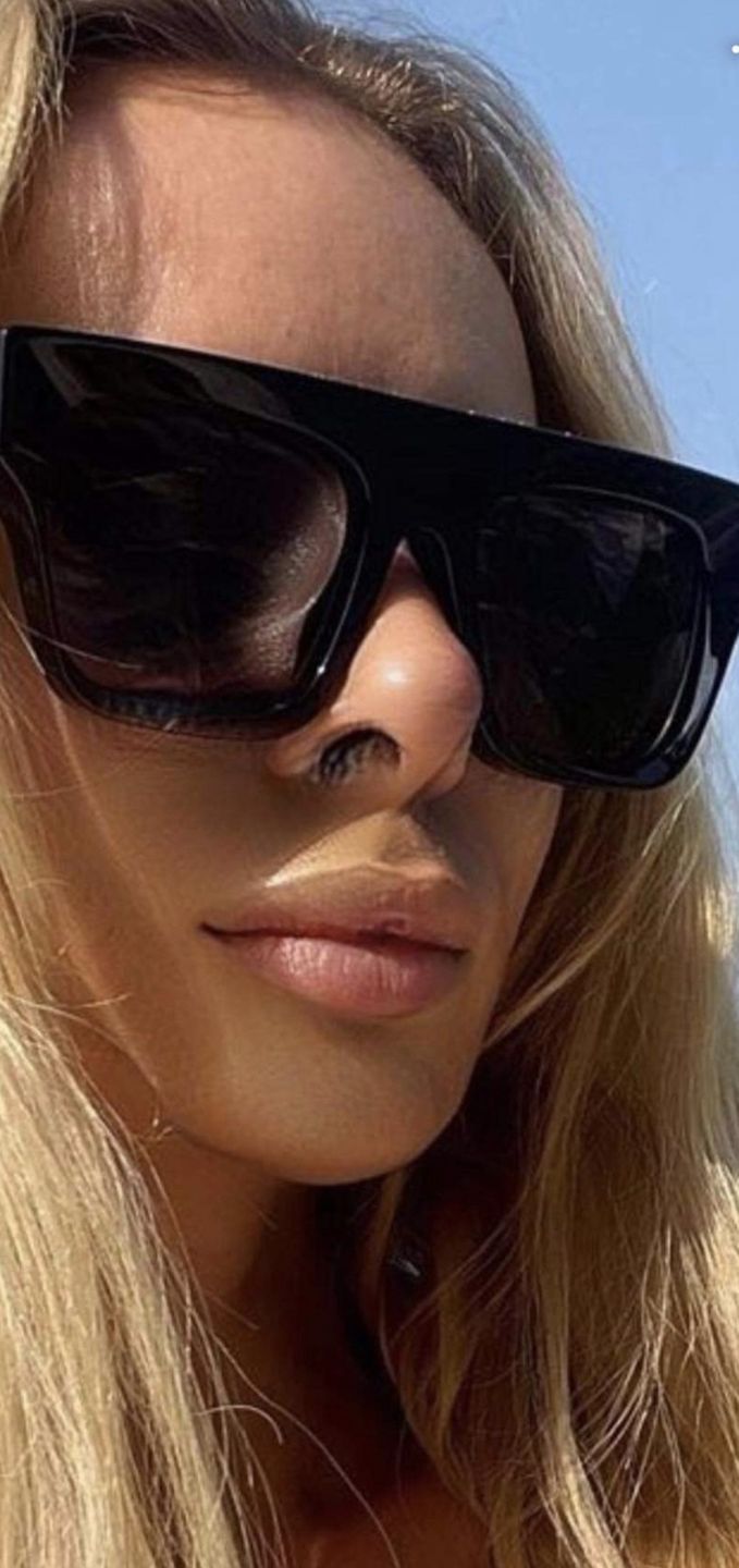 Izabela Janachowska USUWA zdjęcie po lekturze komentarzy "troskliwych" fanów