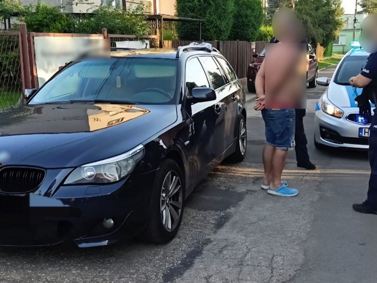 Czeladź: Pijany jechał całą szerokością drogi. W aucie wiózł dziecko