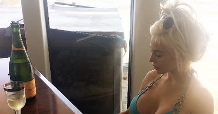 Courtney Stodden nie daje o sobie zapomnieć. Znów kusi w bikini