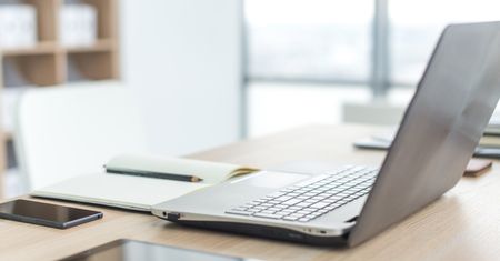 Microsoft ma patent na szybkie bezprzewodowe ładowanie. Kluczem jest użycie kilku cewek
