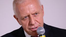 Dr Sutkowski padł ofiarą oszustów. "Realne zagrożenie dla zdrowia, a nawet życia"