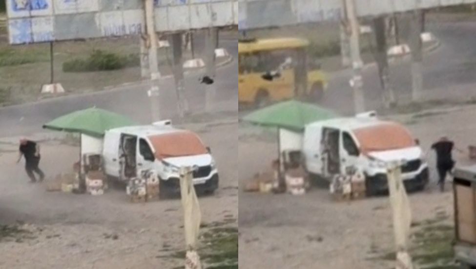 Rosyjski dron ściga cywila na ukraińskim targu. Mocne nagranie