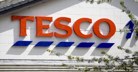 Tesco znika z Polski. 301 sklepów zmieni szyld już wkrótce. Wiemy, co je zastąpi