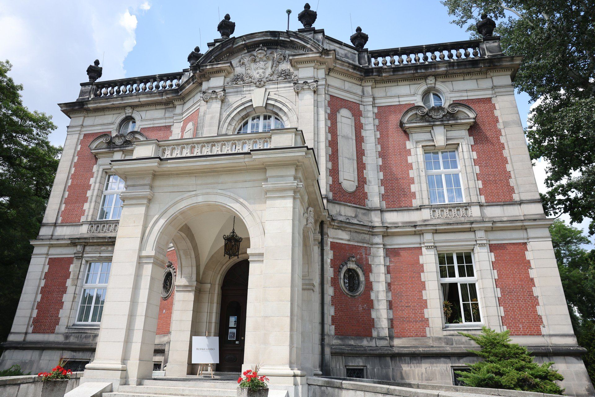 Pożar ich nie zatrzymał. Właściciele Imperium z Piekar otworzyli nową restaurację w Świerklańcu. „Blanka i Guido” już otwarta