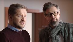 Szymon Majewski reklamuje Plus dla Firm „bez pitu pitu” (wideo)