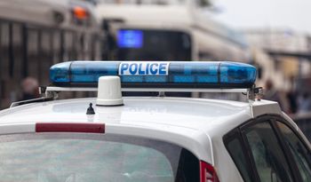 Trzy kontakty seksualne. Ofiarą 14-latka. Piekło we francuskim domu