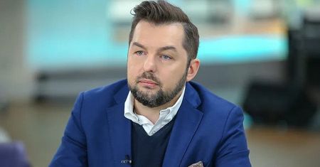 Pracował w TVN. Teraz uczestniczy w akcji przeciwko Tuskowi