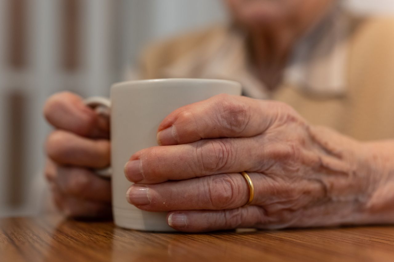 Stulatkowie piją regularnie. To recepta na długowieczność