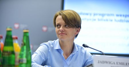 Bezrobocie w Polsce. Jadwiga Emilewicz: "7-8 proc. na koniec roku"