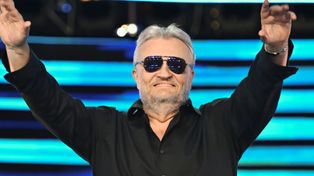 Krzysztof Cugowski NIE WIE, ile ma na koncie, a ZUS płaci mu grosze, ale za koncert zgarnia FORTUNĘ! Oto ile może zarobić do końca roku