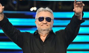 Krzysztof Cugowski NIE WIE, ile ma na koncie, a ZUS płaci mu grosze, ale za koncert zgarnia FORTUNĘ! Oto ile może zarobić do końca roku