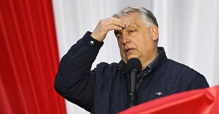 Najsłynniejszy tropiciel korupcji na Węgrzech dla WP: Orbán gra w rosyjską ruletkę