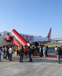 Linie lotnicze uziemiły pilotów. Mieli pić kawę i jeść w kokpicie