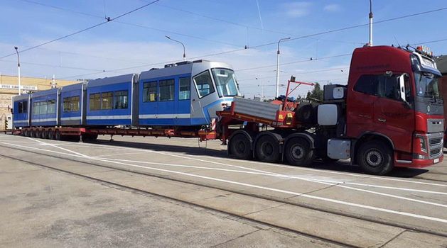 Wrocław. Pierwsza Skoda 16T pojechała do remontu. Tramwaje zyskają nowe oblicze