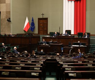 Wybory prezydenckie 2020. Rozłam w Zjednoczonej Prawicy? TVN: Kluczowych 8 posłów Porozumienia Jarosława Gowina