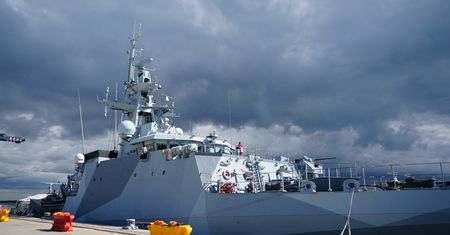 Chiny reagują na rejs brytyjskiego okrętu. "Celowe wywoływanie kłopotów"