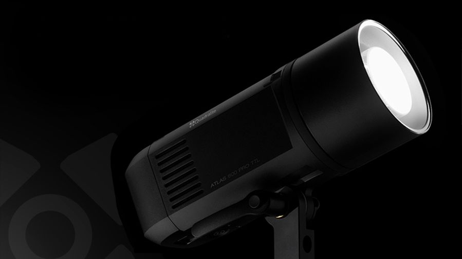 Quadralite Atlas 600 Pro TTL – plenerowy flagowiec z lepszym akumulatorem 1