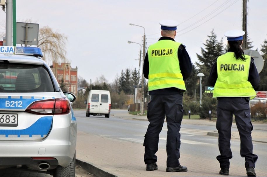 Policja zatrzymała kobietę, która złamała przepisy ruchu drogowego