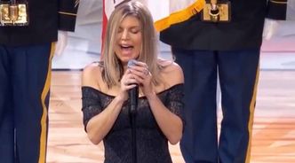 Fergie ZMASAKROWAŁA hymn Stanów Zjednoczonych na meczu NBA