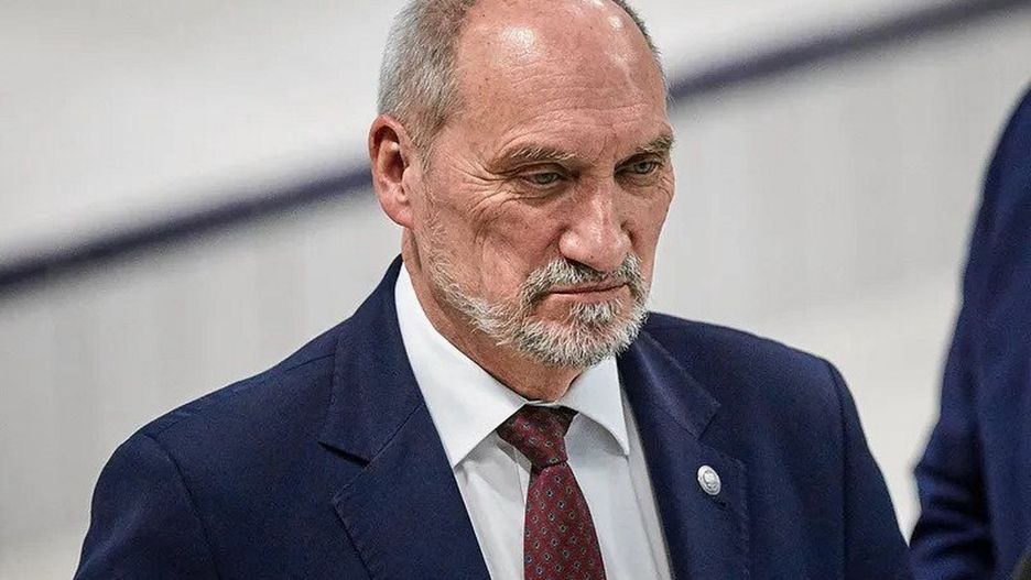 Zdaniem reportażu TVN24 podkomisja Antoniego Macierewicza ukryła dowody niezgodne z tezą zamachu