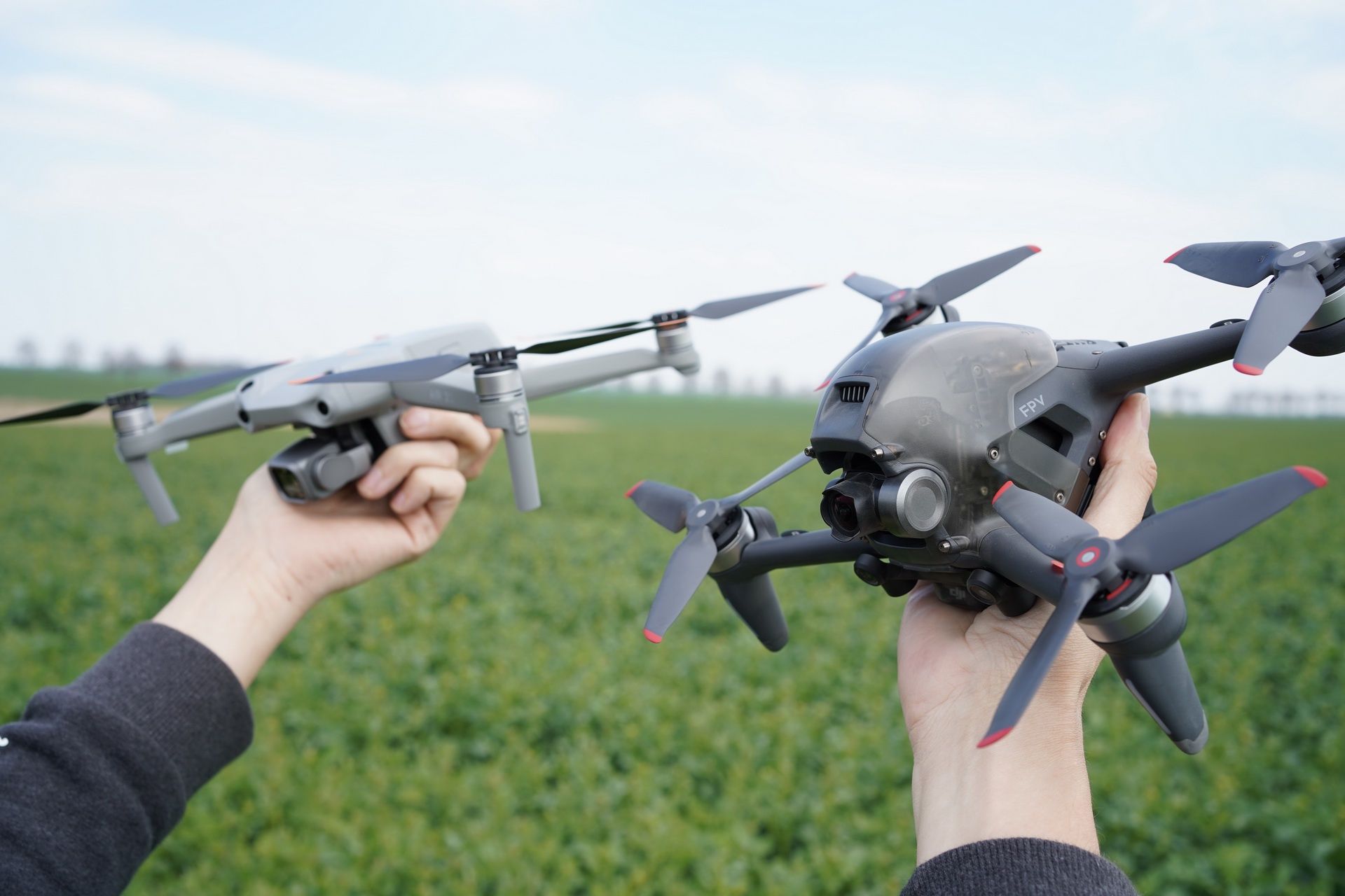 DJI FPV kontra DJI Air 2S - starcie