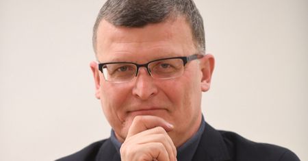 Dr Grzesiowski: wzrost zachorowań po kolejnym etapie odmrażania gospodarki