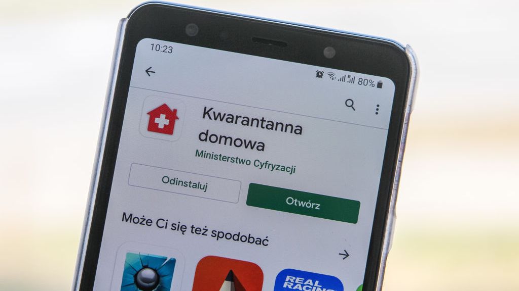 Pracodawcy mają problem. Coraz więcej pracowników musi przejść na kwarantannę 