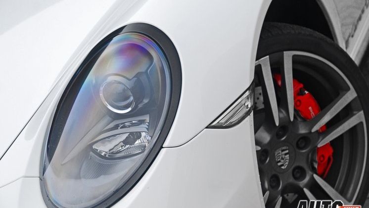 Porsche 911 Carrera 4S Cabriolet