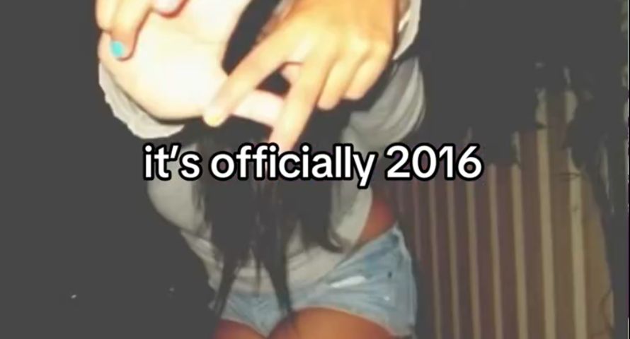 Internet oszalał na punkcie wspomnień z 2016 roku. Ekspert zwraca uwagę na jedno