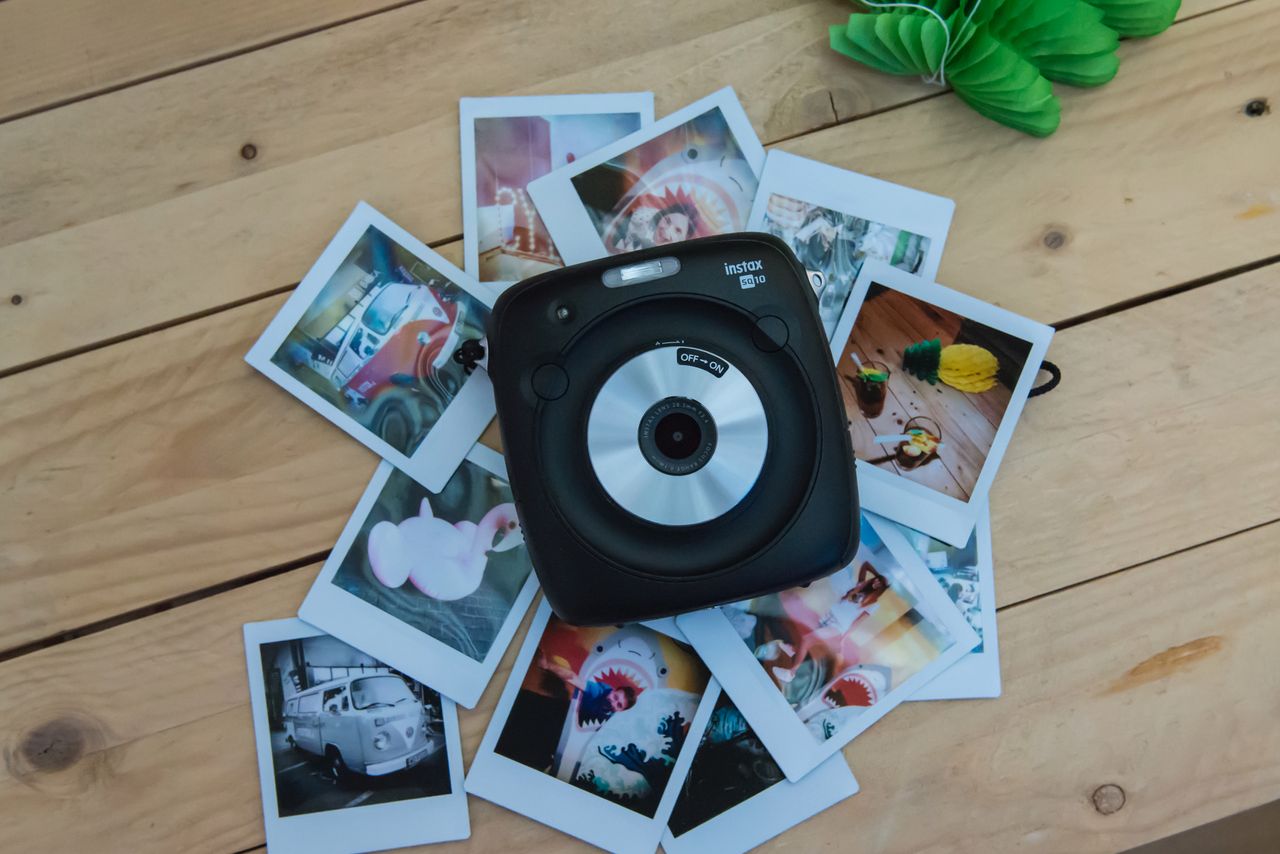 Instax Square SQ10