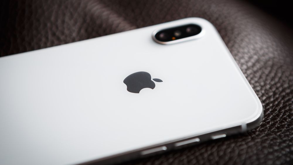 iPhone X z depositphotos