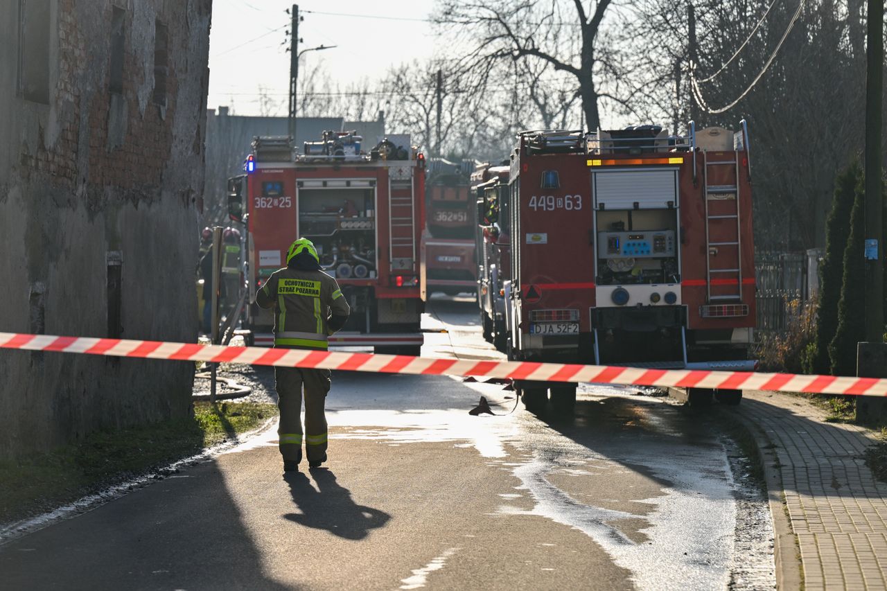 Akcja służb na Dolnym Śląsku. Policjanci znaleźli ciało mężczyzny