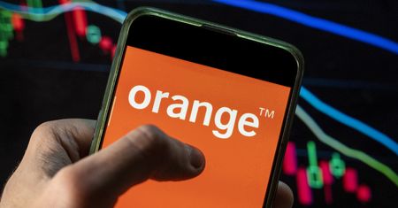 nju mobile odpala ofertę w aplikacji. Czy opłaca się bardziej niż Orange Flex?