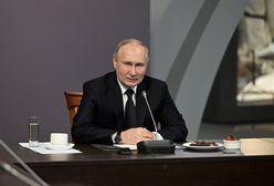 Putin odleciał. Napisał alternatywną historię wojny