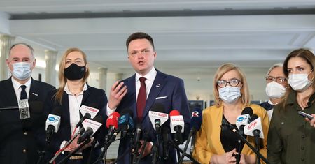 Politycy wyciągają rękę do kredytobiorców. Oto co proponują, by im ulżyć