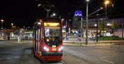 Koszmarny wypadek w Chorzowie. Mężczyzna utknął pod tramwajem