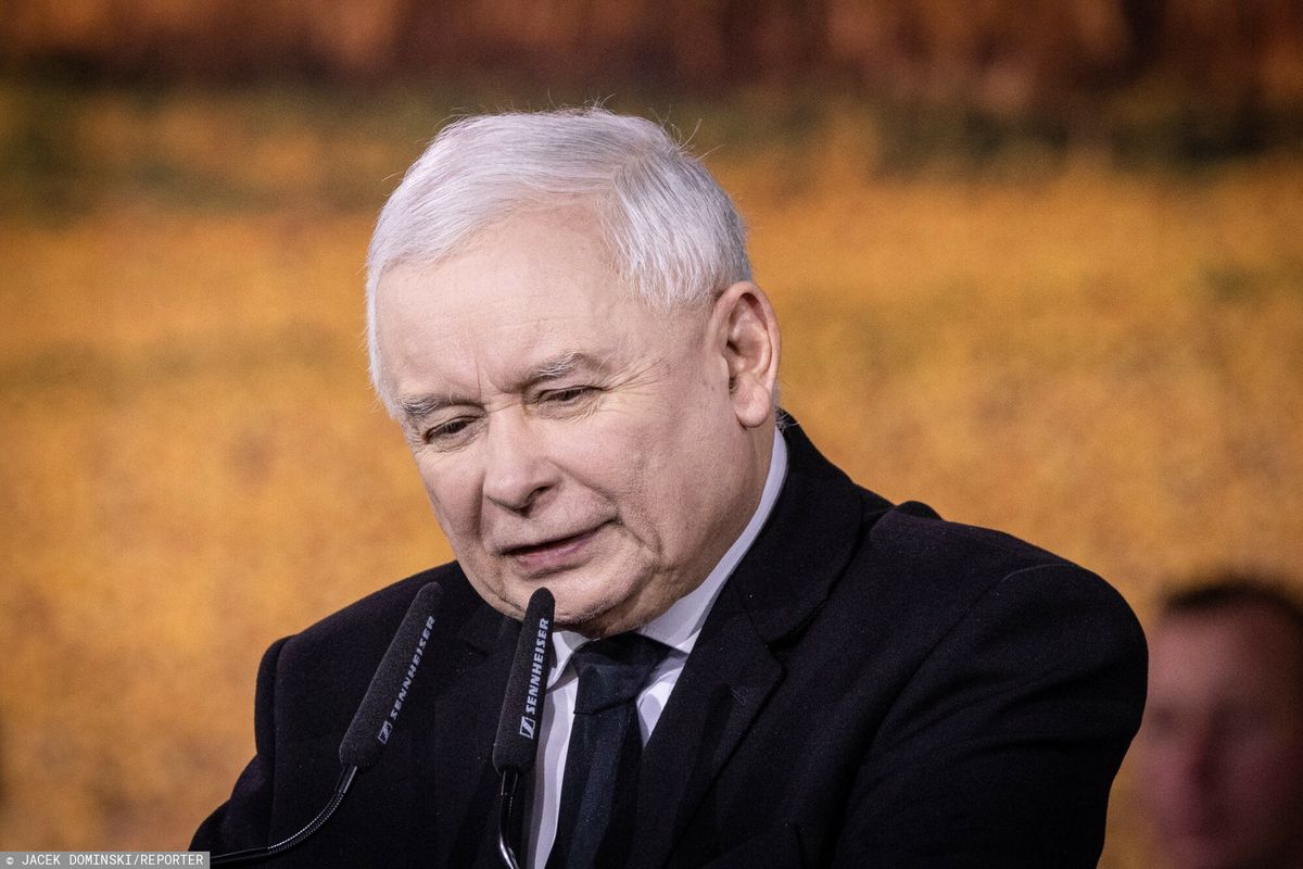 Jarosław Kaczyński wraca do zdrowia, ale wciąż przebywa w szpitalu