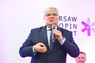 "Prace projektowe nad CPK nie zostały wstrzymane". Maciej Lasek zapewnia