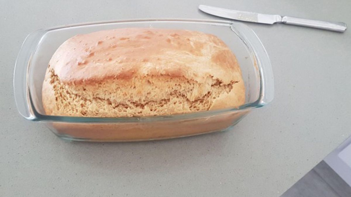 Chleb bez drożdży. Zrobisz go z masła orzechowego