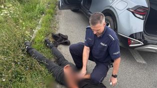 Brutalny atak w hali magazynowej. Ranił nożem żonę i współpracowników