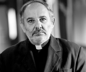 Nie żyje ks. Isakowicz-Zaleski. Głosił "konieczność walki z lawendową mafią" w Kościele